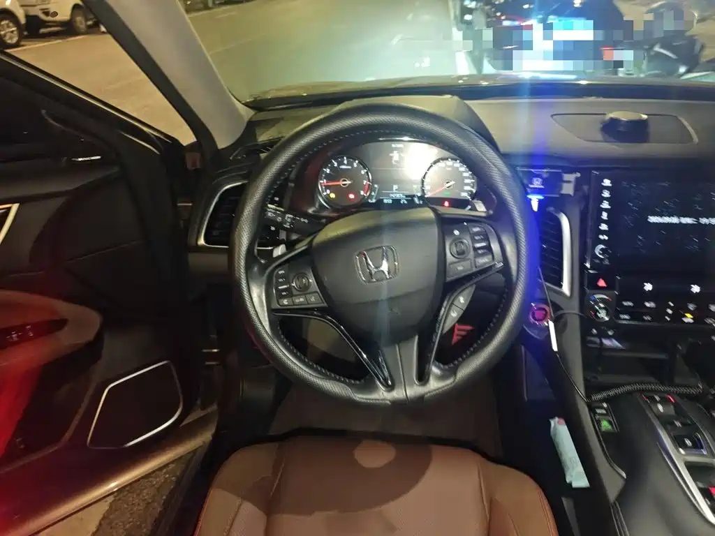 Honda Avancier — миниатюра 3