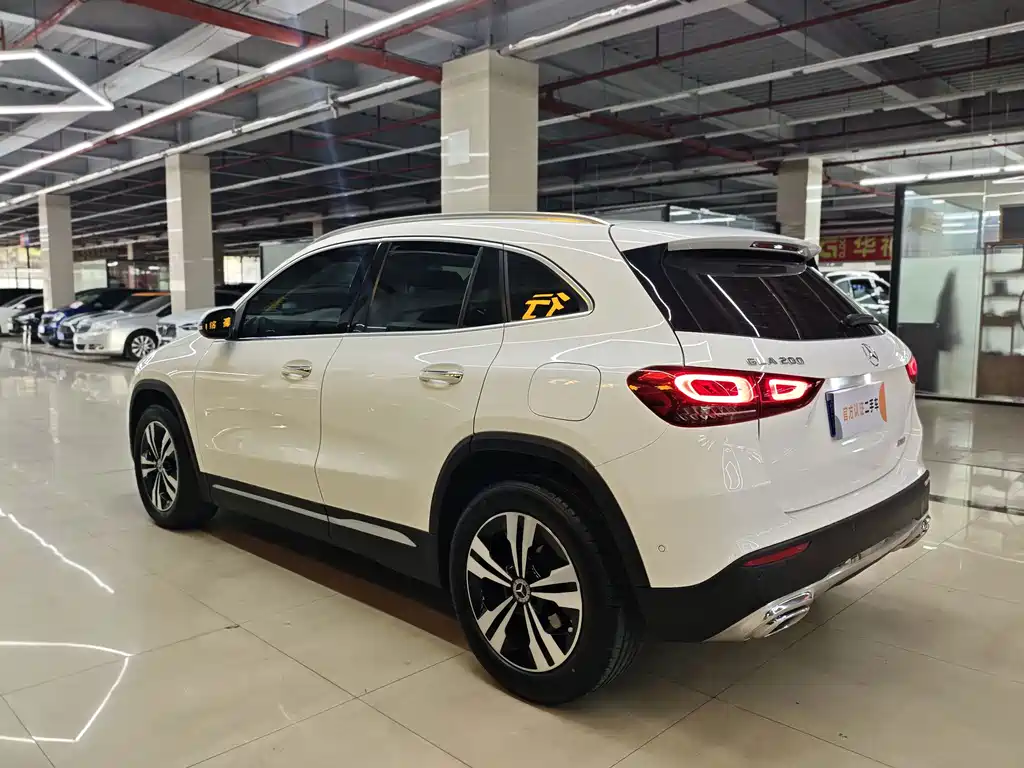 Mercedes-Benz GLA — миниатюра 5
