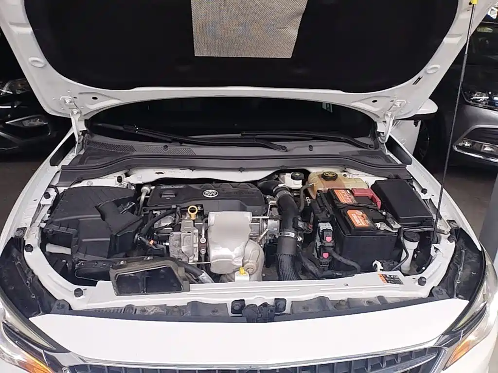 Buick Excelle — миниатюра 20