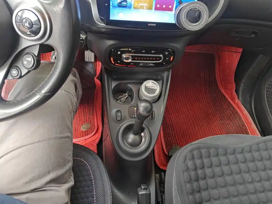 smart Smart Fortwo — миниатюра 16