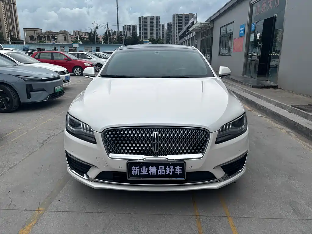 Lincoln MKZ 2019 2.0T VI