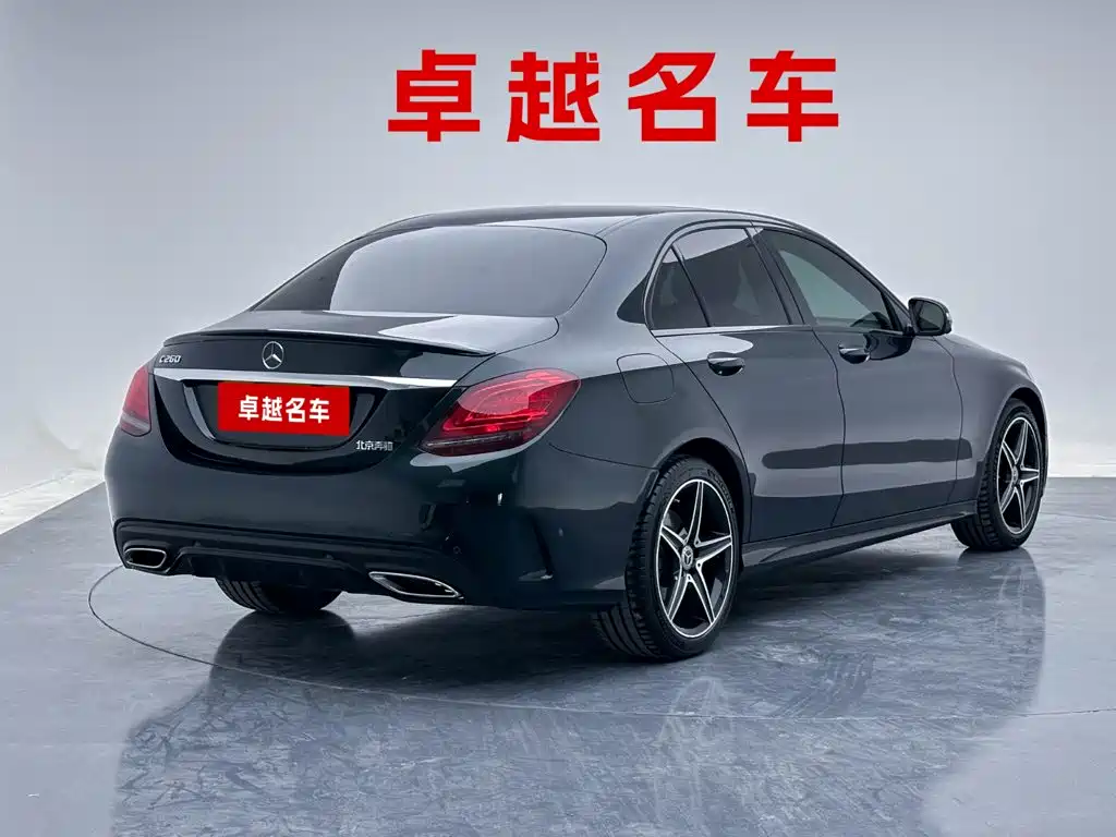 Mercedes-Benz C-Class — миниатюра 4