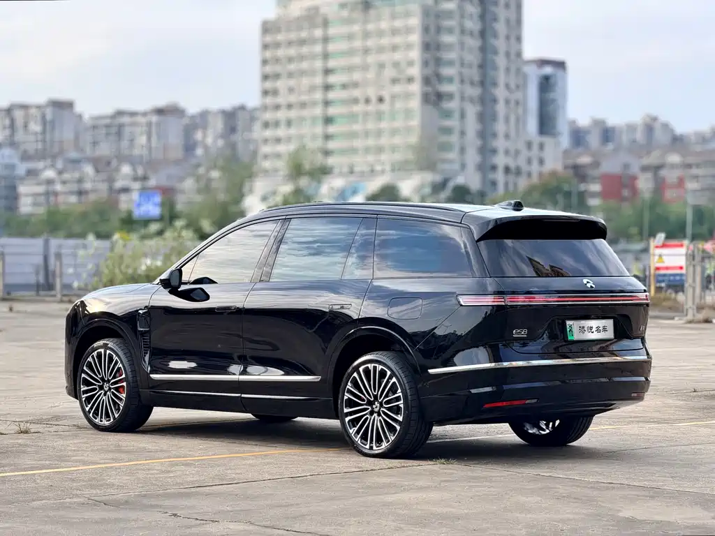 NIO ES8 — миниатюра 5