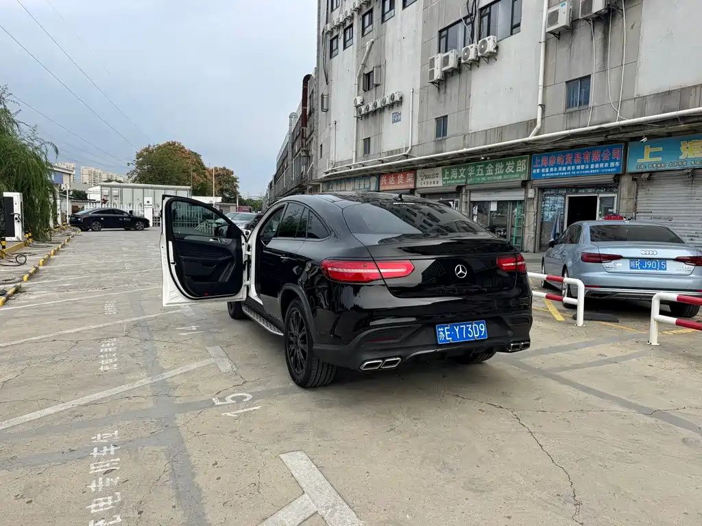 Mercedes-Benz GLE Coupe — миниатюра 17