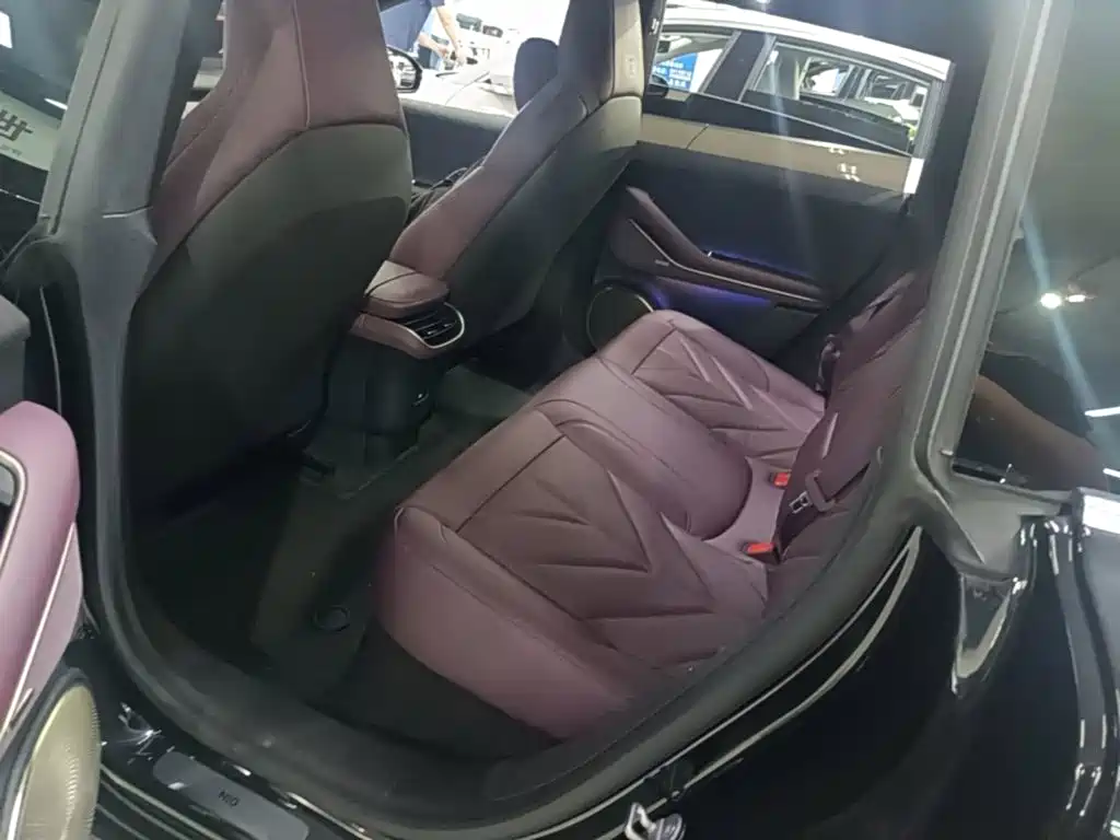 NIO ET5T — миниатюра 17