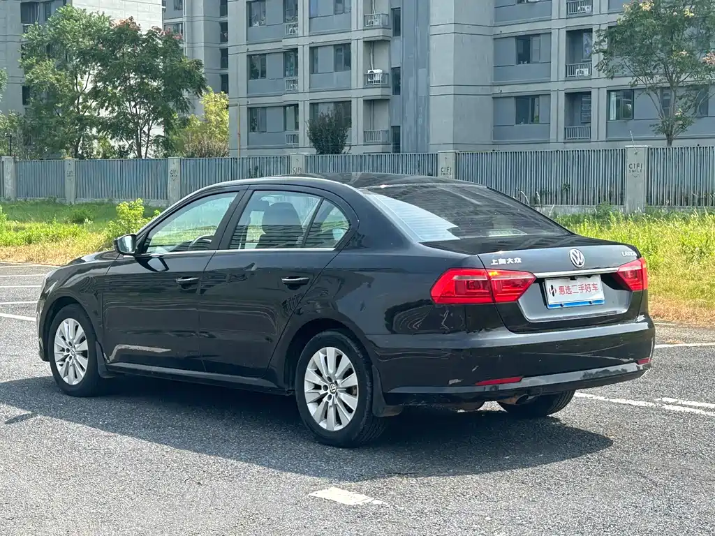 Volkswagen Lavida — миниатюра 4
