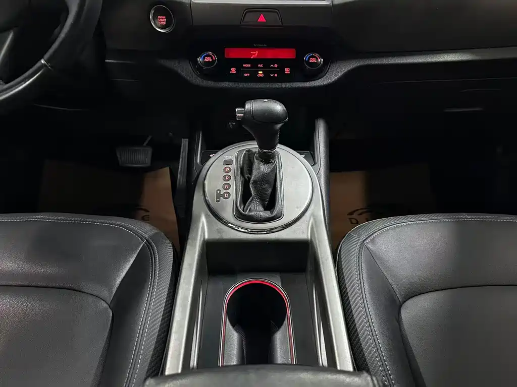 Kia Sportage — миниатюра 12