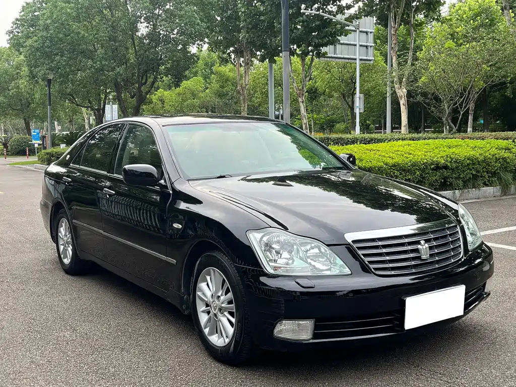 Toyota Crown 2005 3.0L Royal