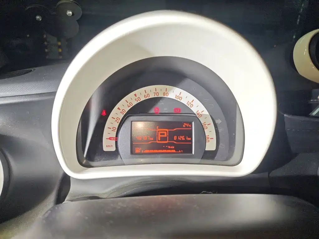 smart Smart Fortwo — миниатюра 7