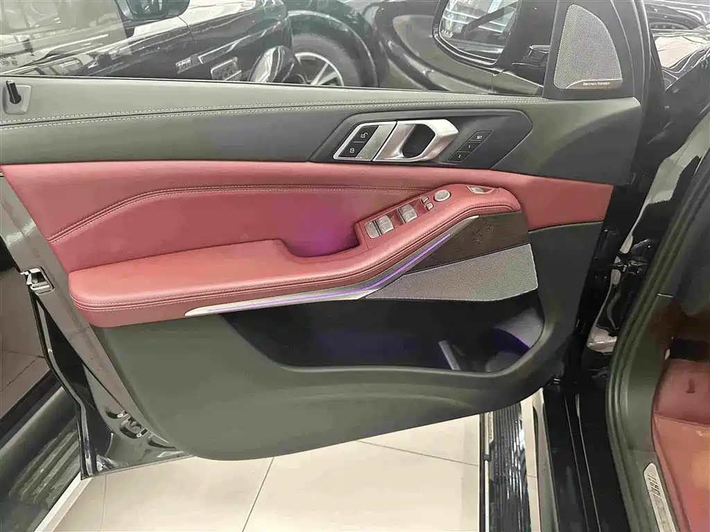 BMW X5 — миниатюра 6