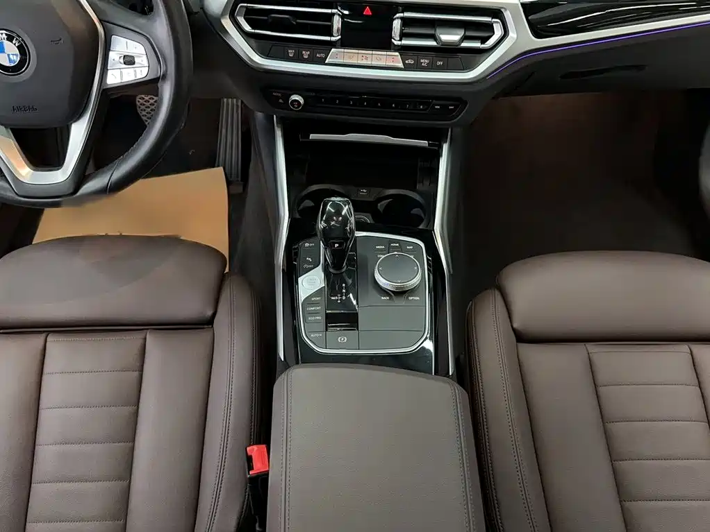 BMW 3 Series — миниатюра 9