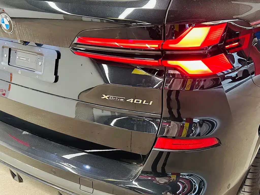 BMW X5 — миниатюра 9
