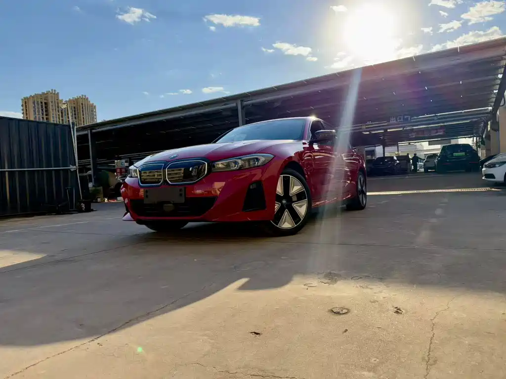 BMW i3 2025