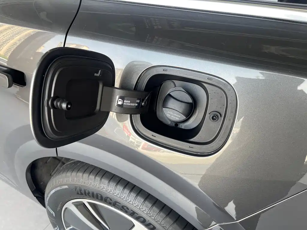 Li Auto Li L6 — миниатюра 11