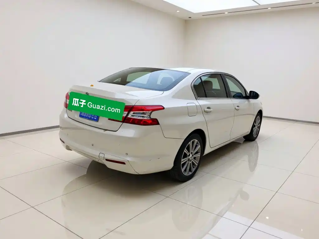 Peugeot 408 — миниатюра 6