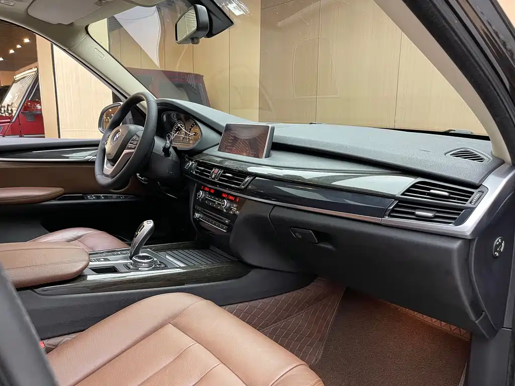 BMW X5 2014 xDrive35i Luxury