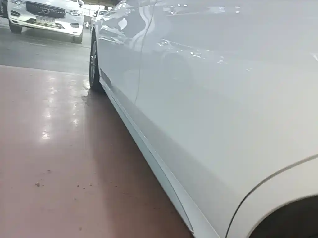 Mercedes-Benz C-Class — миниатюра 22