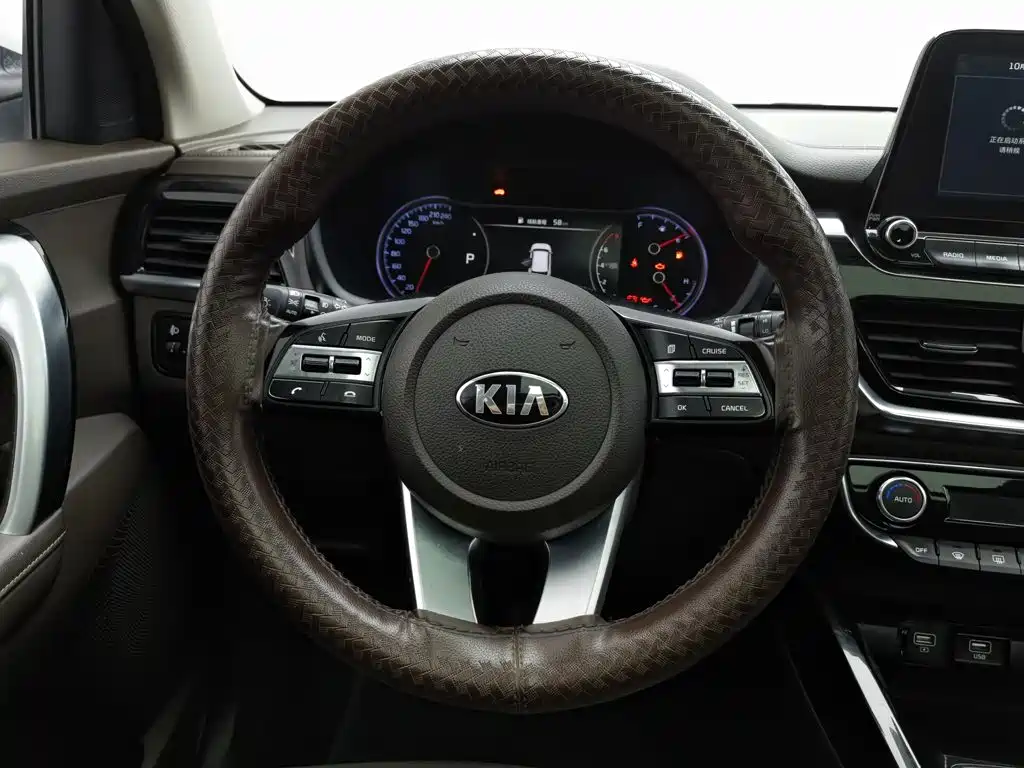 Kia Sportage — миниатюра 11