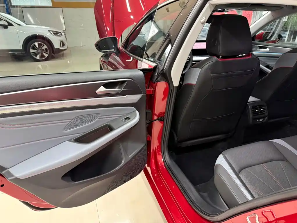 Volkswagen Lamando — миниатюра 17