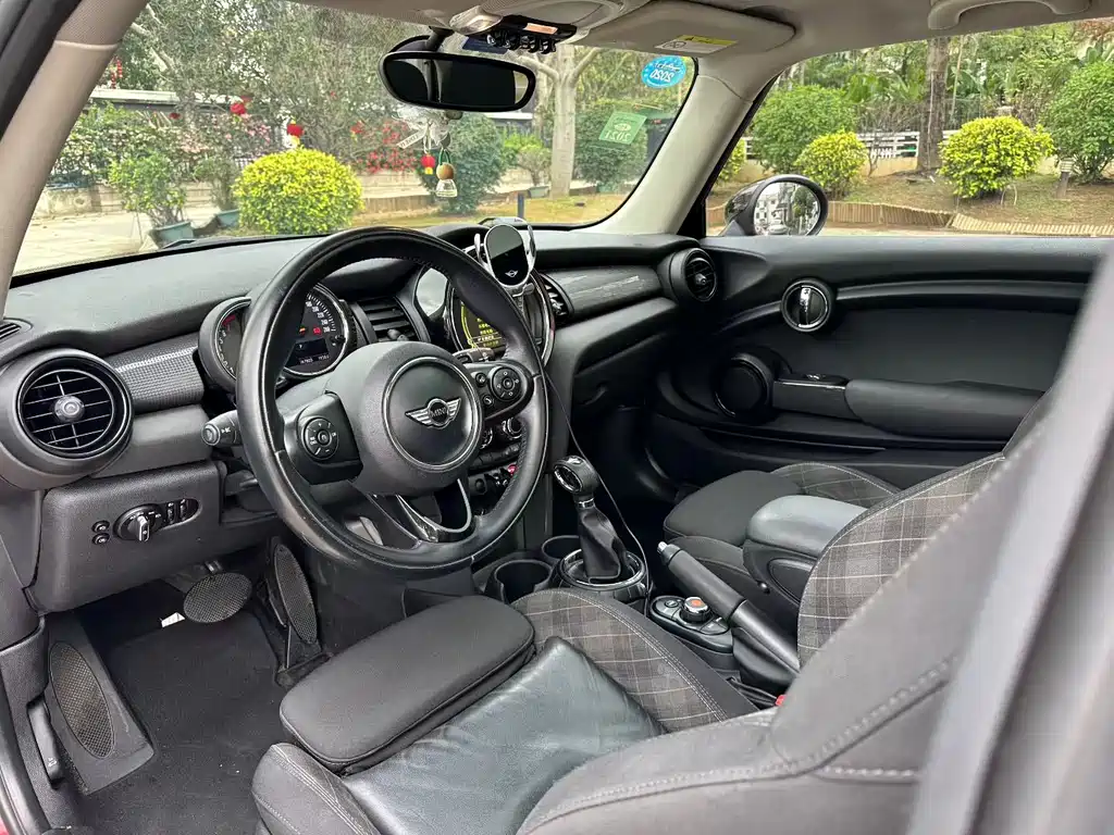 MINI Mini — миниатюра 4