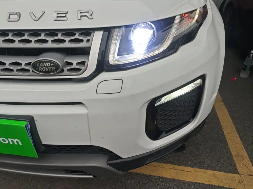 Land Rover Evoque — миниатюра 24