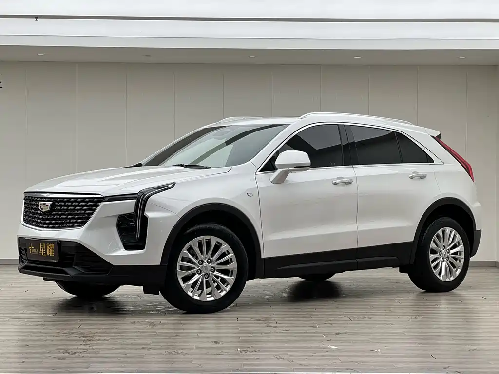 Cadillac XT4 2025