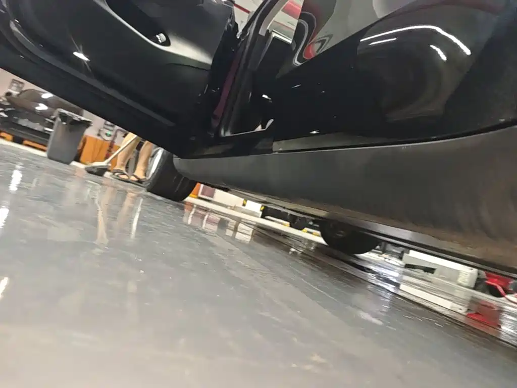 Tesla Model Y — миниатюра 22