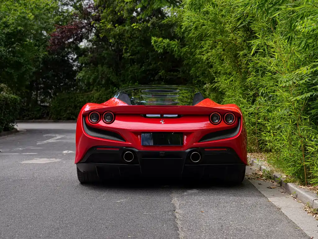 Ferrari F8 2019 Tributo 3.9T V8