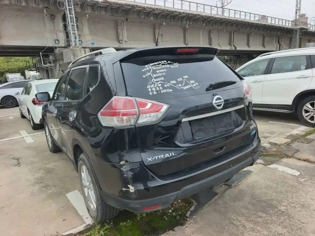Nissan X-Trail — миниатюра 5