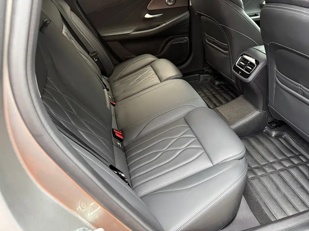 Chery Arrizo 8 — миниатюра 13