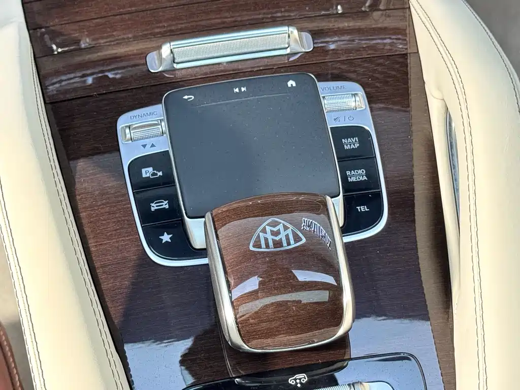 Mercedes-Benz GLS — миниатюра 21