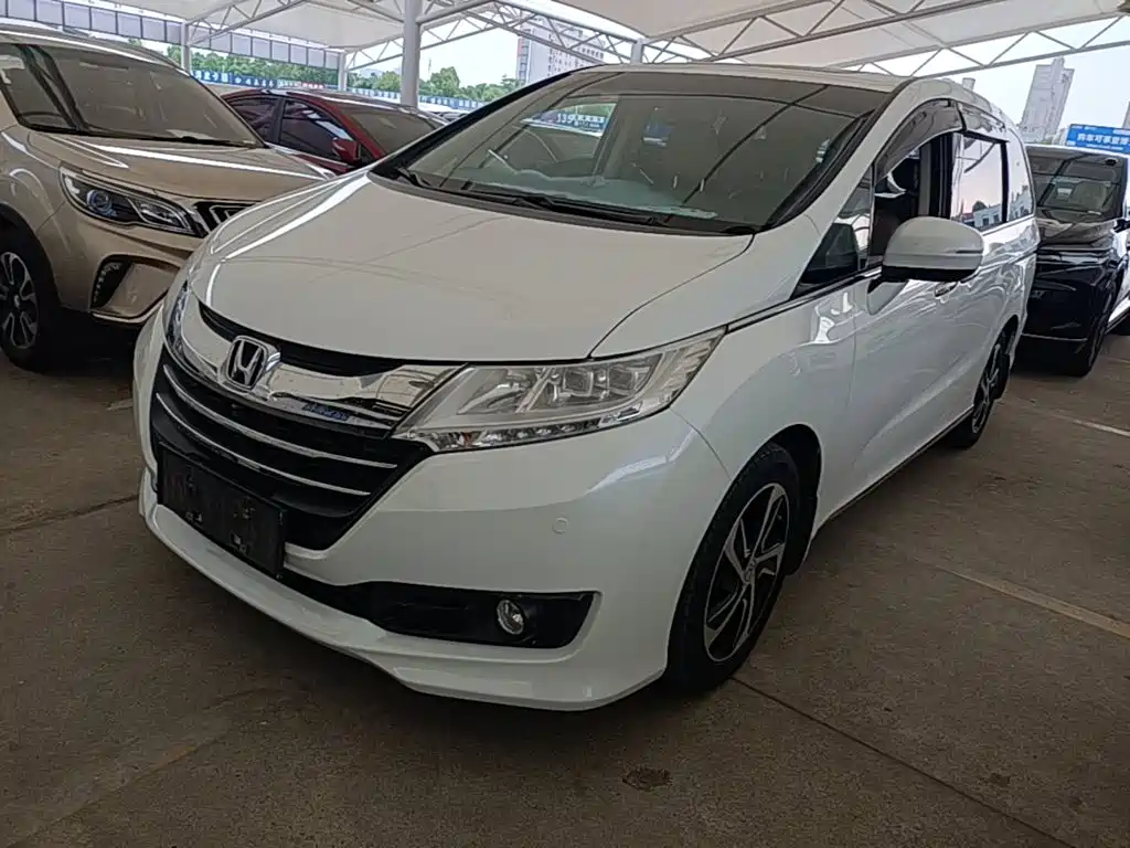 Honda Odyssey 2015 2.4L Premium