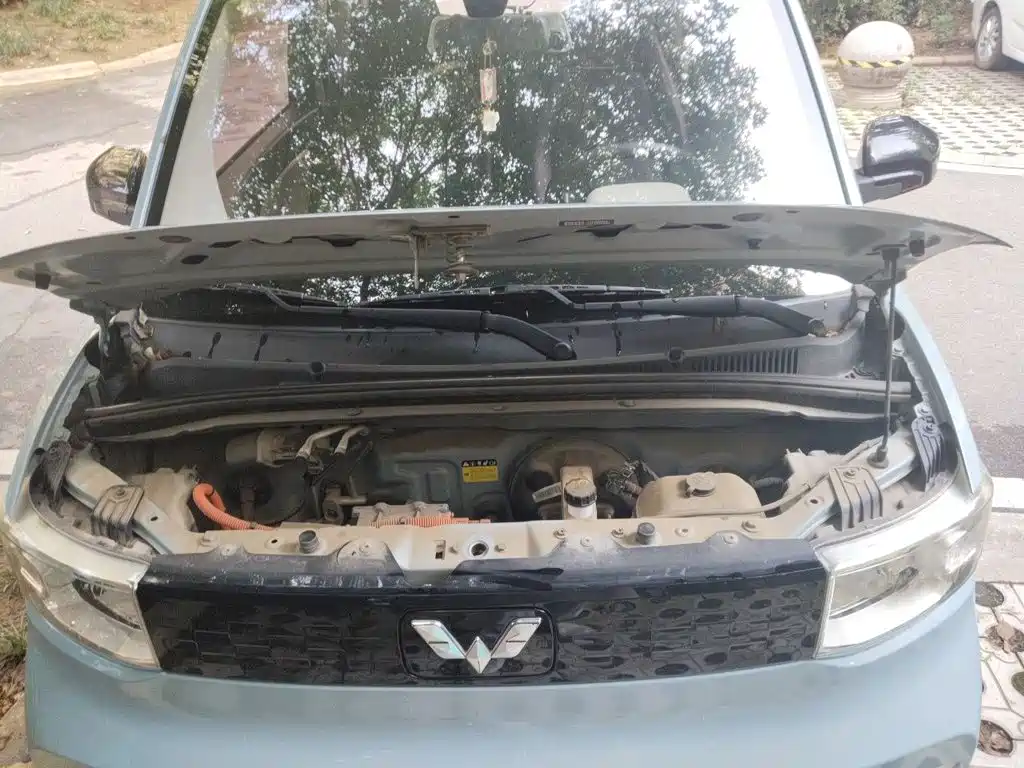 Wuling MINIEV — миниатюра 11