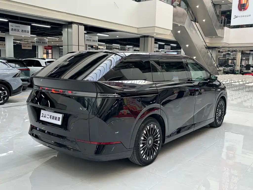 XIAOPENG X9