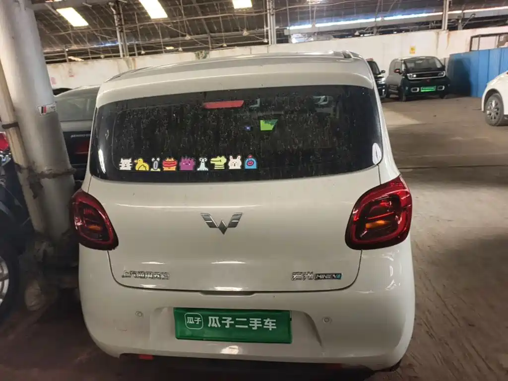 Wuling MINIEV — миниатюра 7