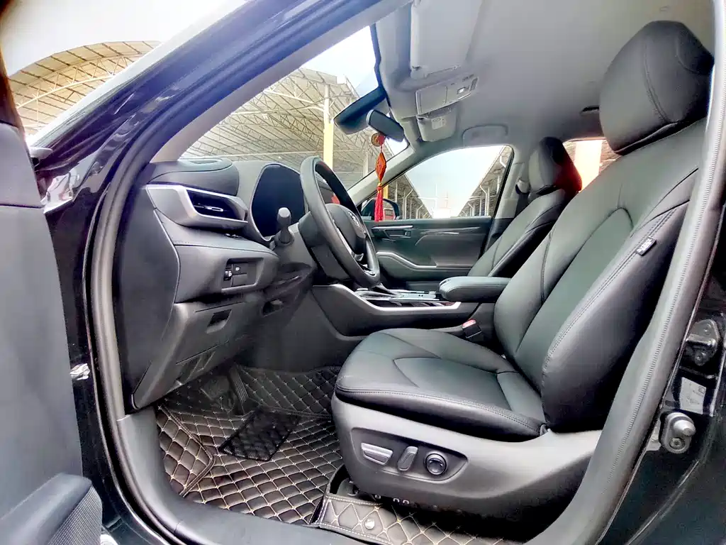 Toyota Highlander 2024 2.5L Elite 5 мест