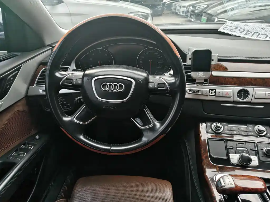Audi A8 — фотографии объявления, Фото 12