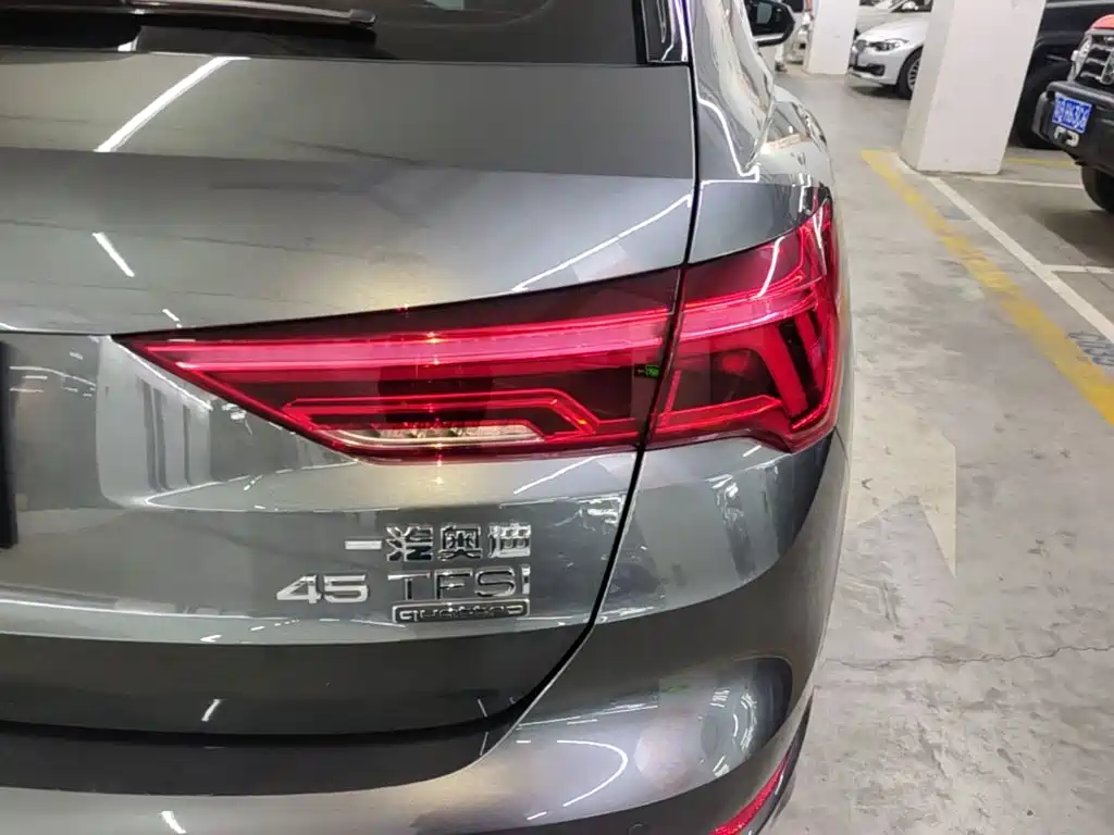 Audi Q3 — миниатюра 8