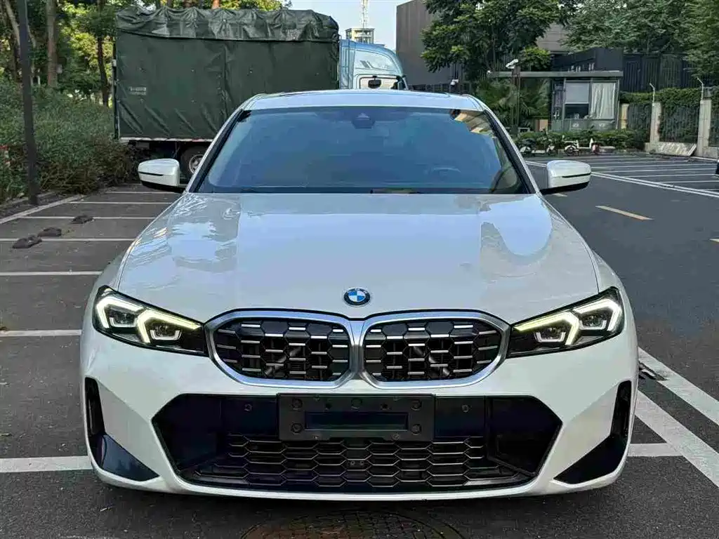 BMW 3 Series — миниатюра 3
