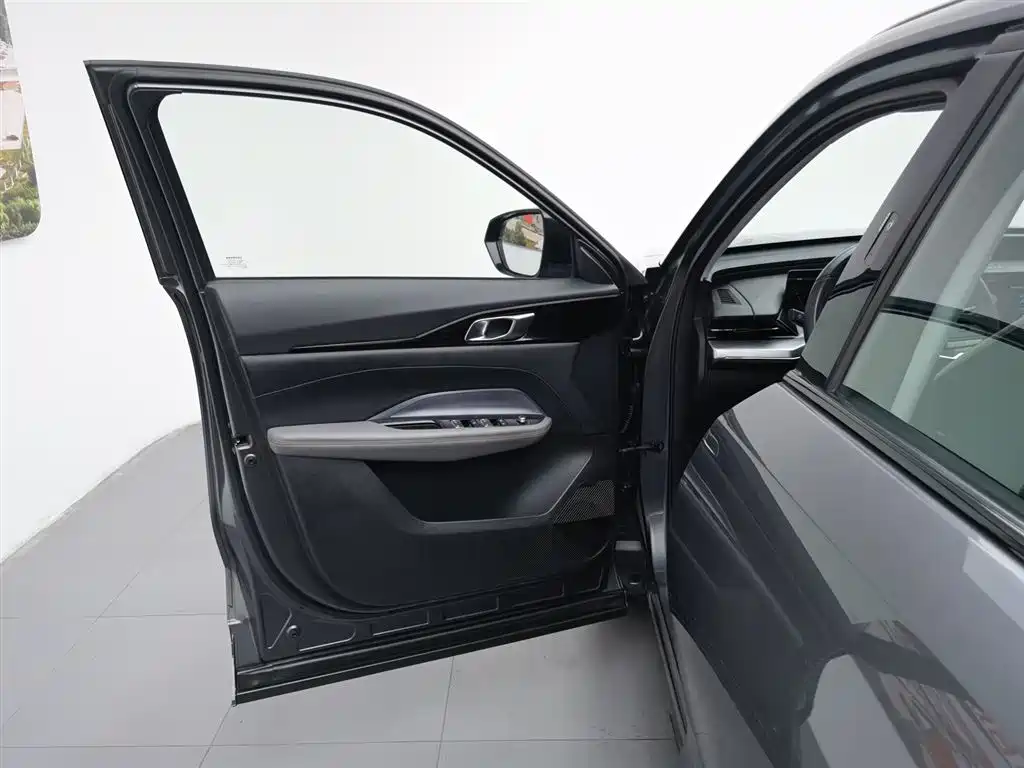 Changan Z6 2023 1.5T DCT