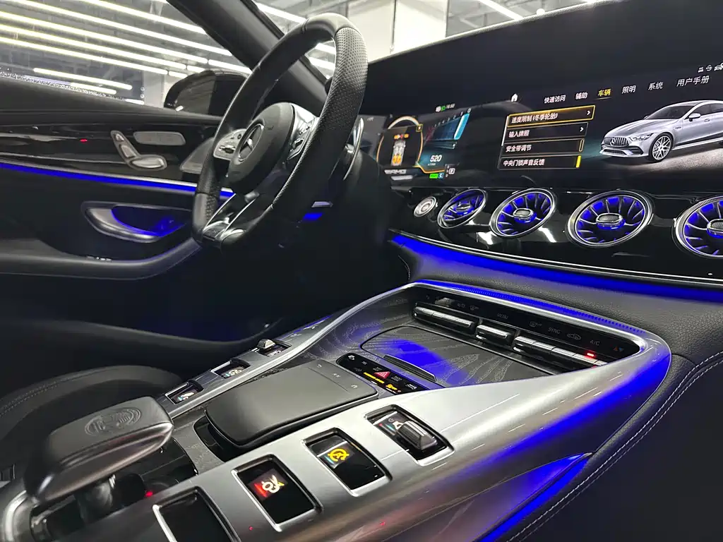 MERCEDES-BENZ AMG GT