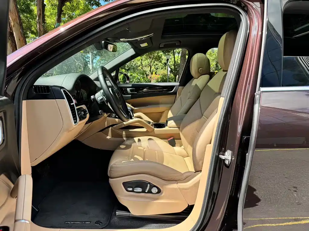 Porsche Cayenne 2019 Cayenne 3.0T