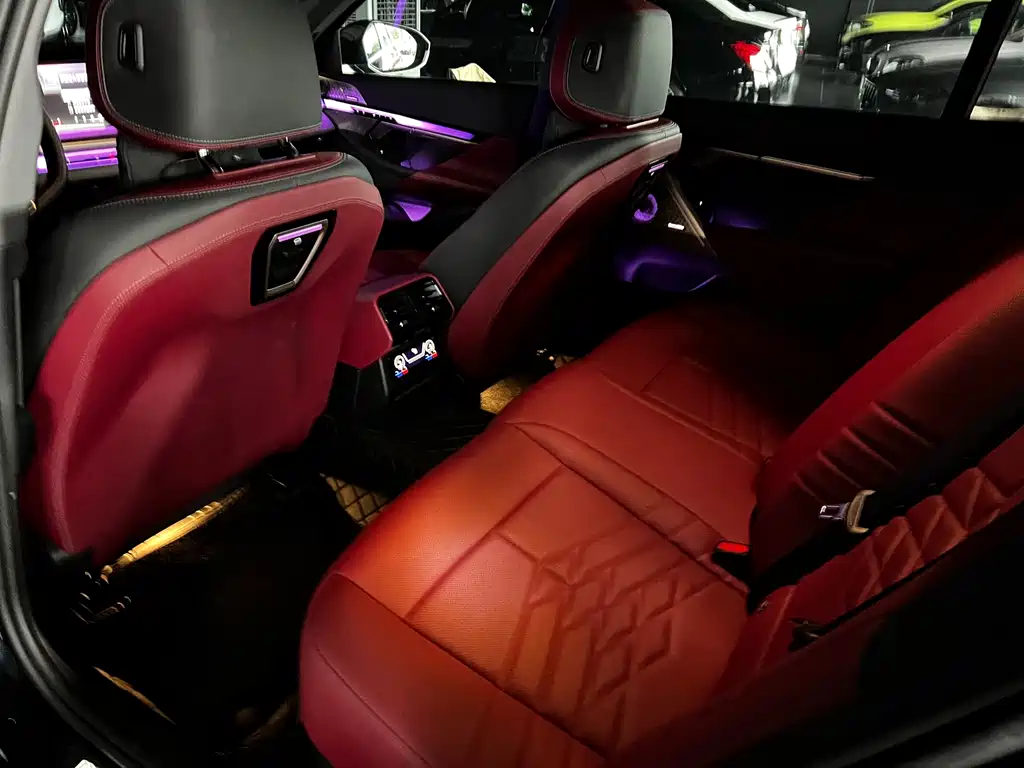 BMW 5 Series — миниатюра 16