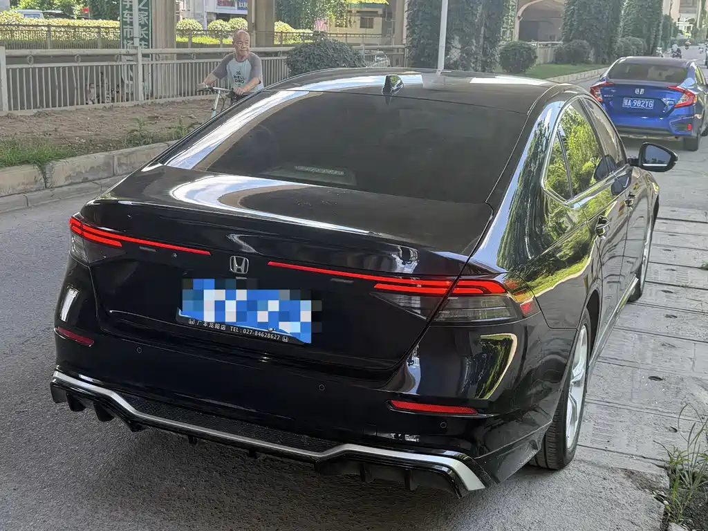 Honda Accord 2023 260TURBO Smart