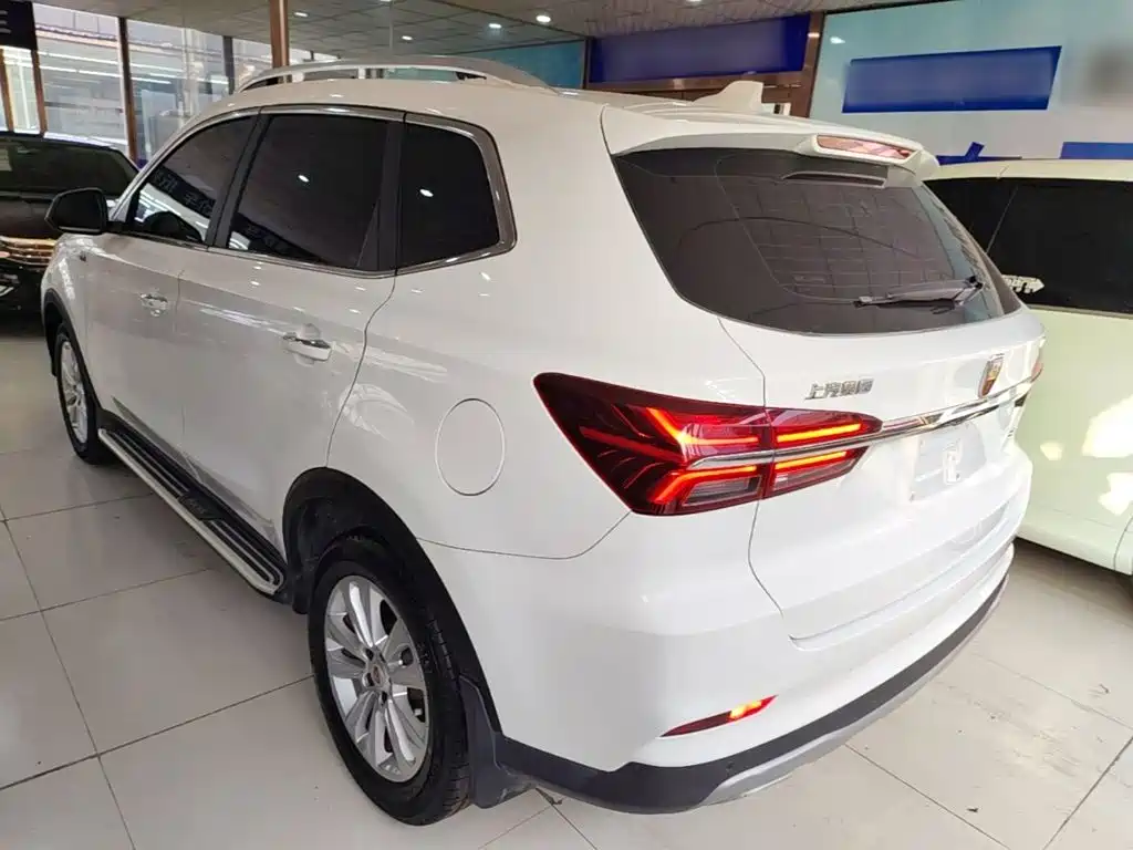 Roewe RX5 — миниатюра 5