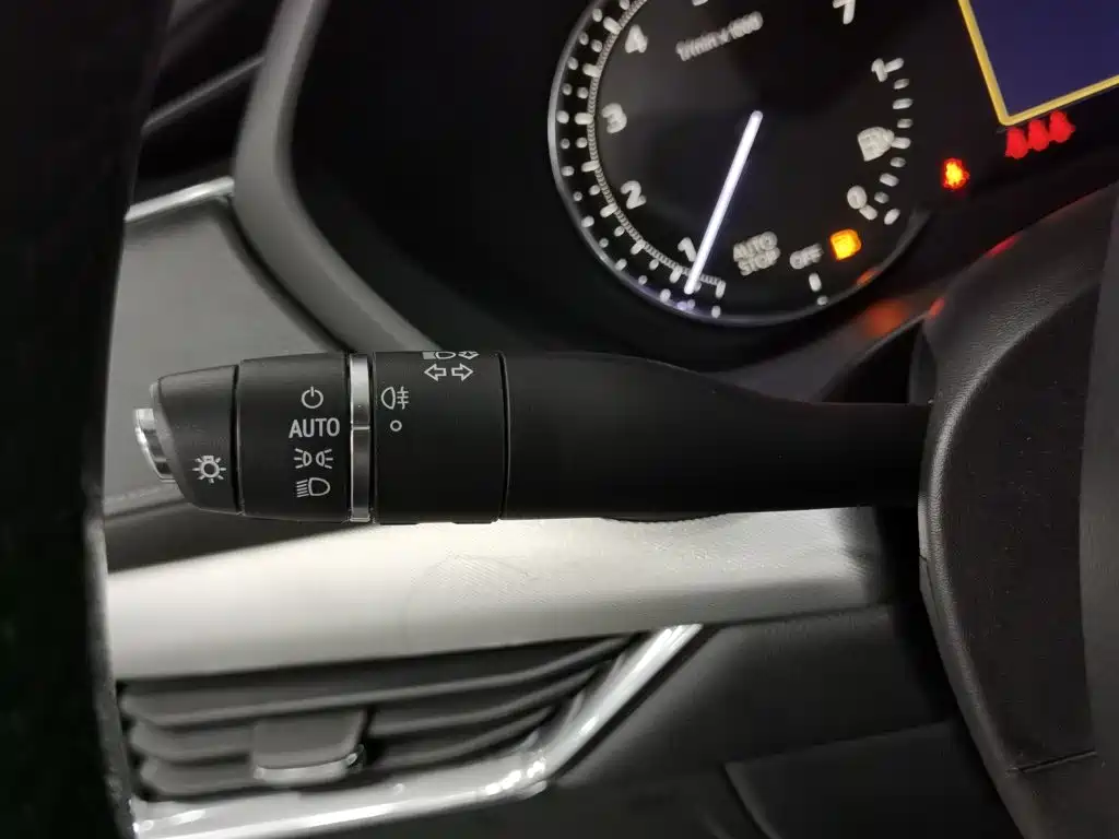 Cadillac XT4 — миниатюра 21