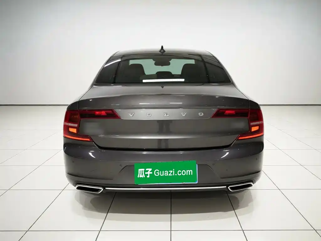 Volvo S90 — миниатюра 5
