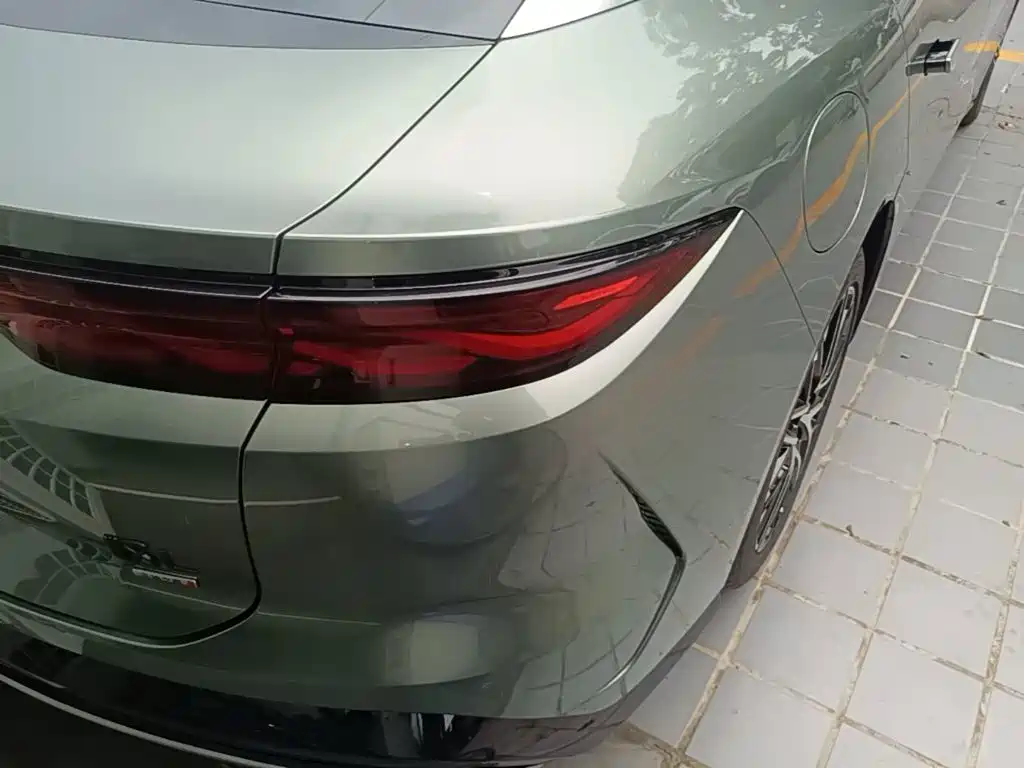 BYD Han L — миниатюра 8