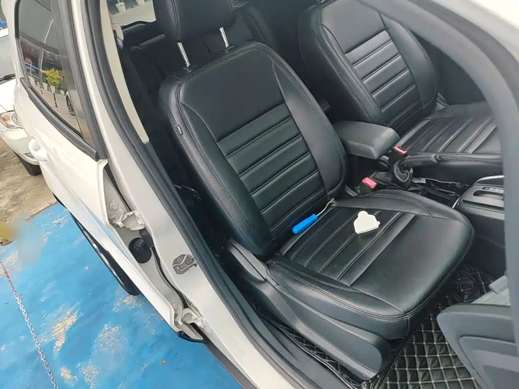 Ford Ecosport — миниатюра 25