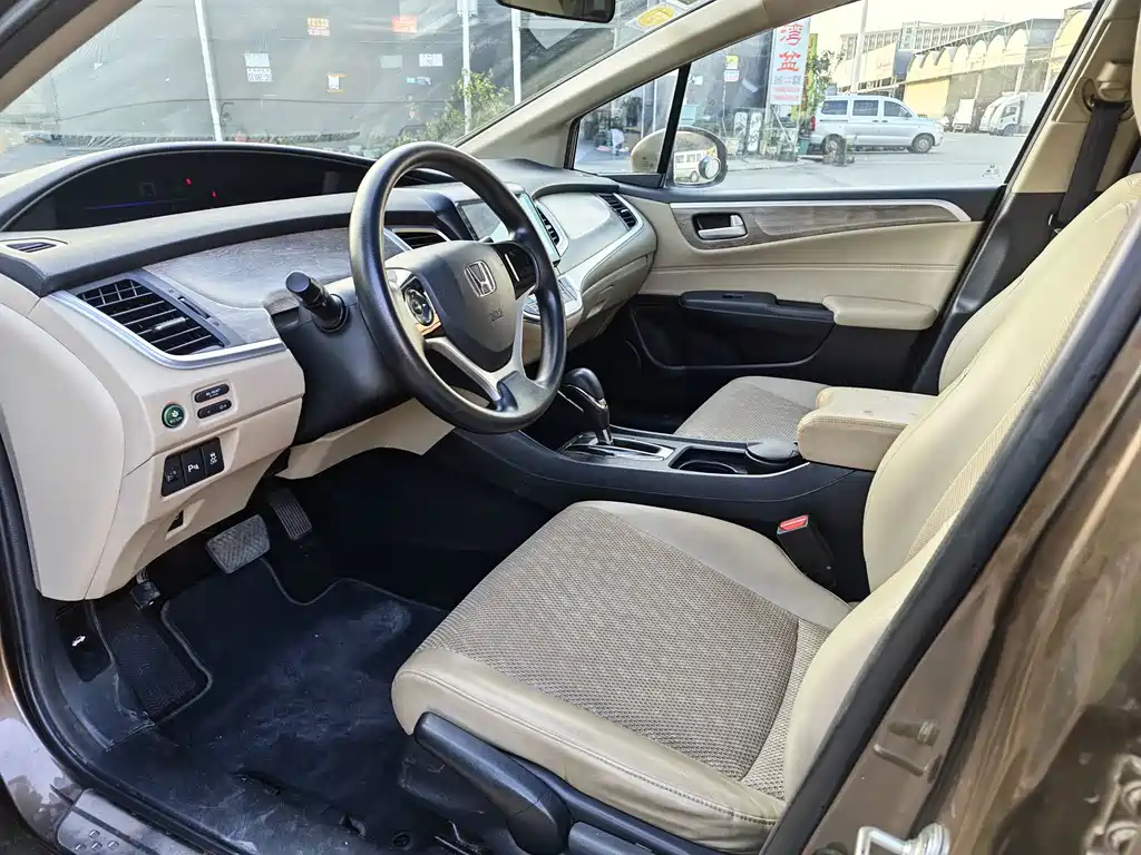 Honda Jade — миниатюра 13